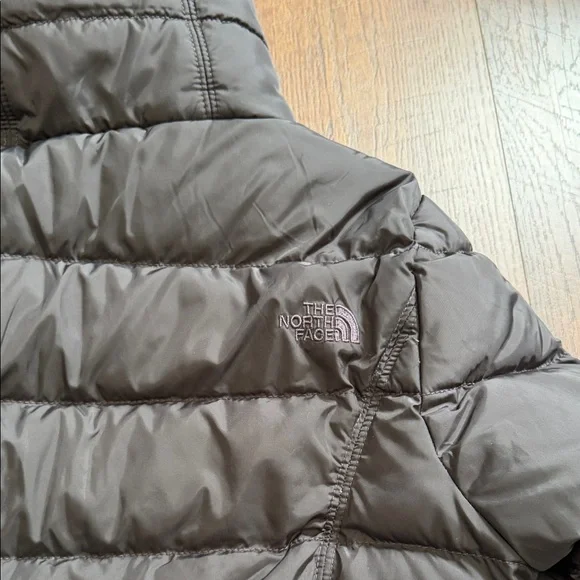 The North Face Black Puffer Jacket with Pink Lining - Picture 12 of 15